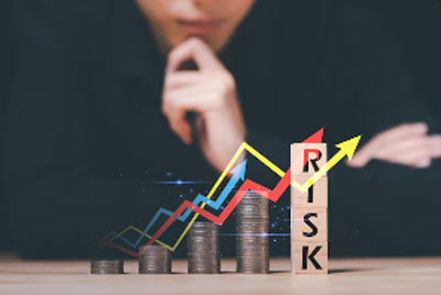 Chart illustrating sequence of returns risk during early retirement years
