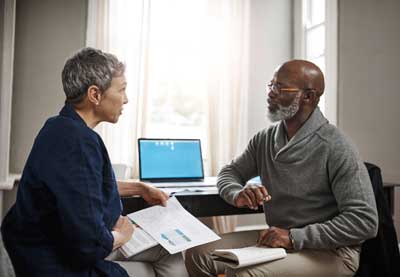 Financial planning scene highlighting what advisors don’t tell you about money